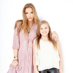 Lennon & Maisy - In the Waves