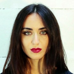 فايا يونان - احب يديك