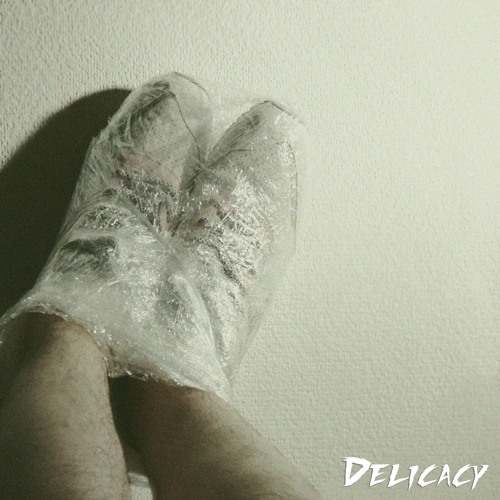 Asics Vs NIKE(feat. Willy Wonka)