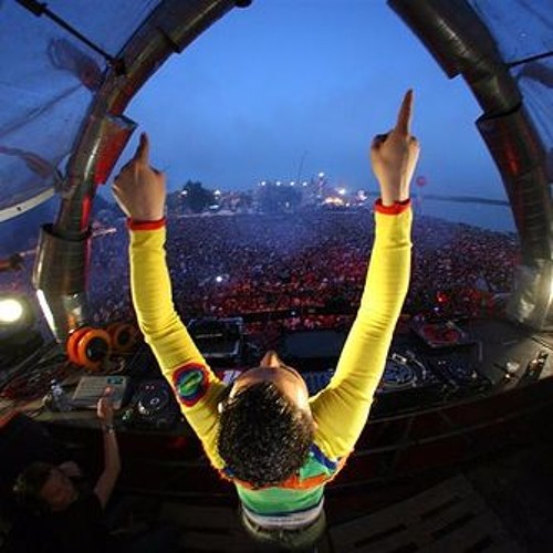 Technoboy - Live @ Defqon.1 2003 (14-06-03)