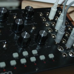 Moog Mother32 Drumsampling and TinyJam