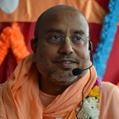GouraArati by Srila BB Bodhayan Swami