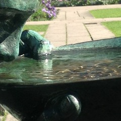 Guapa es la que diga Karl - "Lunes"