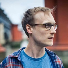 Track of the Day: James le Roux “Apex”