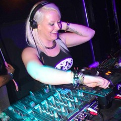 TOXIC LADIES / DJ HADES ON TOXIC SICKNESS / APRIL / 2016