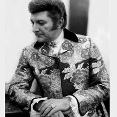 V Money Ft Yung Murder - Get To The Money