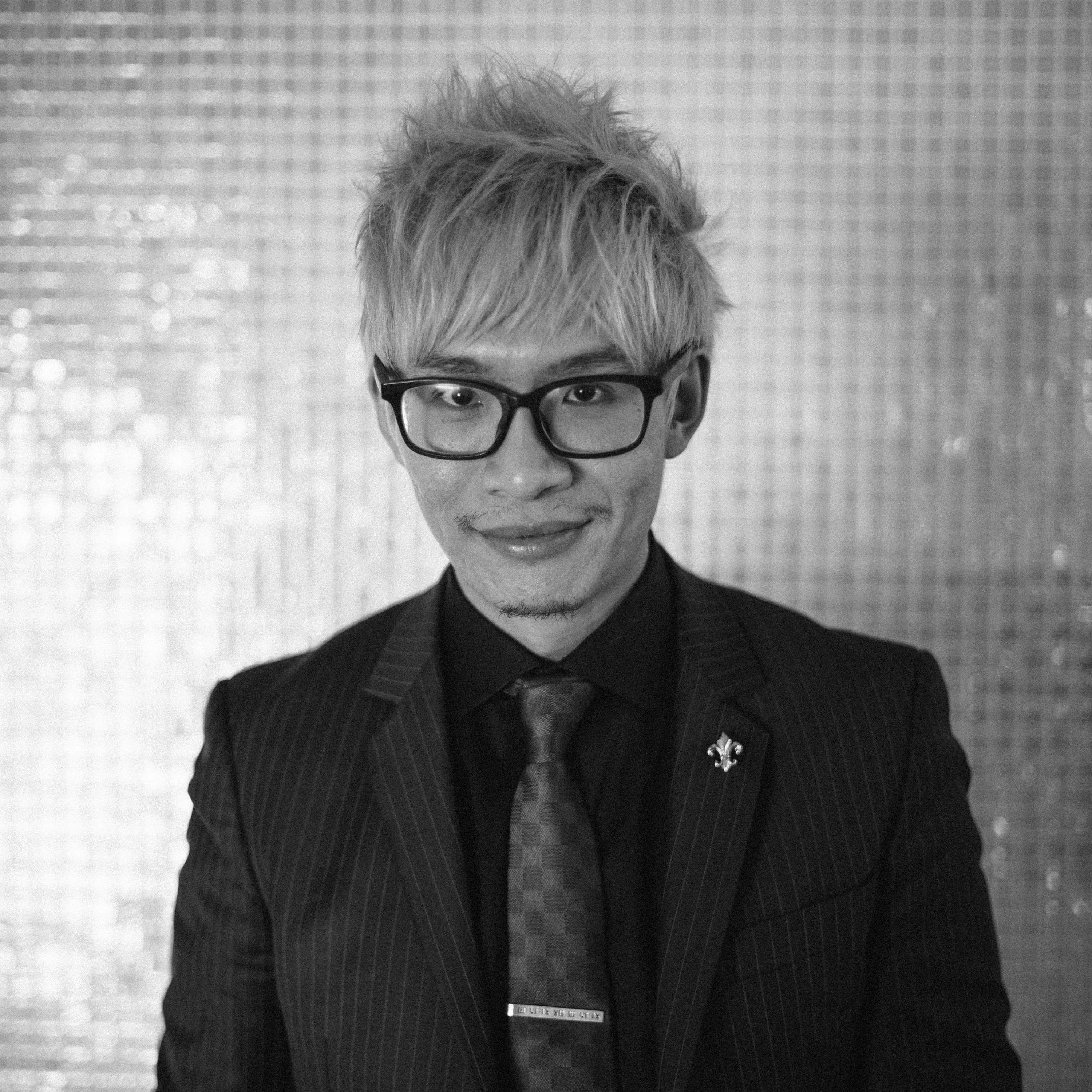 Vinh Giang on sleight of hand, showmanship and the secret books of magic episode artwork