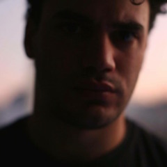 Premiere: Chris Kaz - Track 01