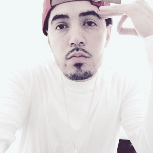 "RIGHT NOW" (Produced By VISIONTHATBEATS)