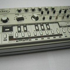 Alien Monster 303 FM