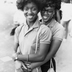 Estelle/Bill Withers Mashup - Just The Two Of Us Are Stronger Than You