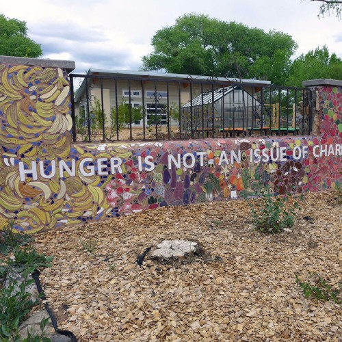 Stream Lynda Aiman Smith talks about the Volunteer Center and Silver