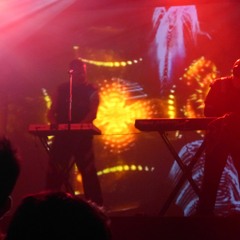 FRONT 242 - Im Rhythmus Bleiben