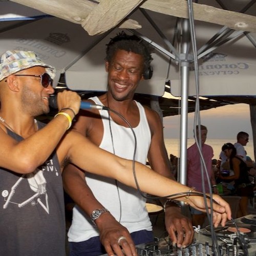 Stream 8CULT88 Listen to Closet Magico playlist online for free on