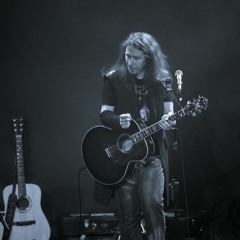 Tihotapec Besed / Simbolični Orkester & Terrafolk