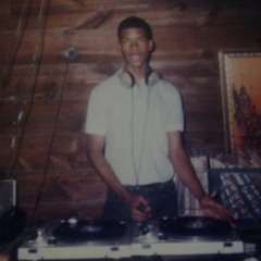Garage Music # 4 by Omar Abdallah
