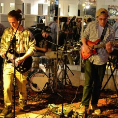 Groove Infection: Hazer Baba live im Provisorium