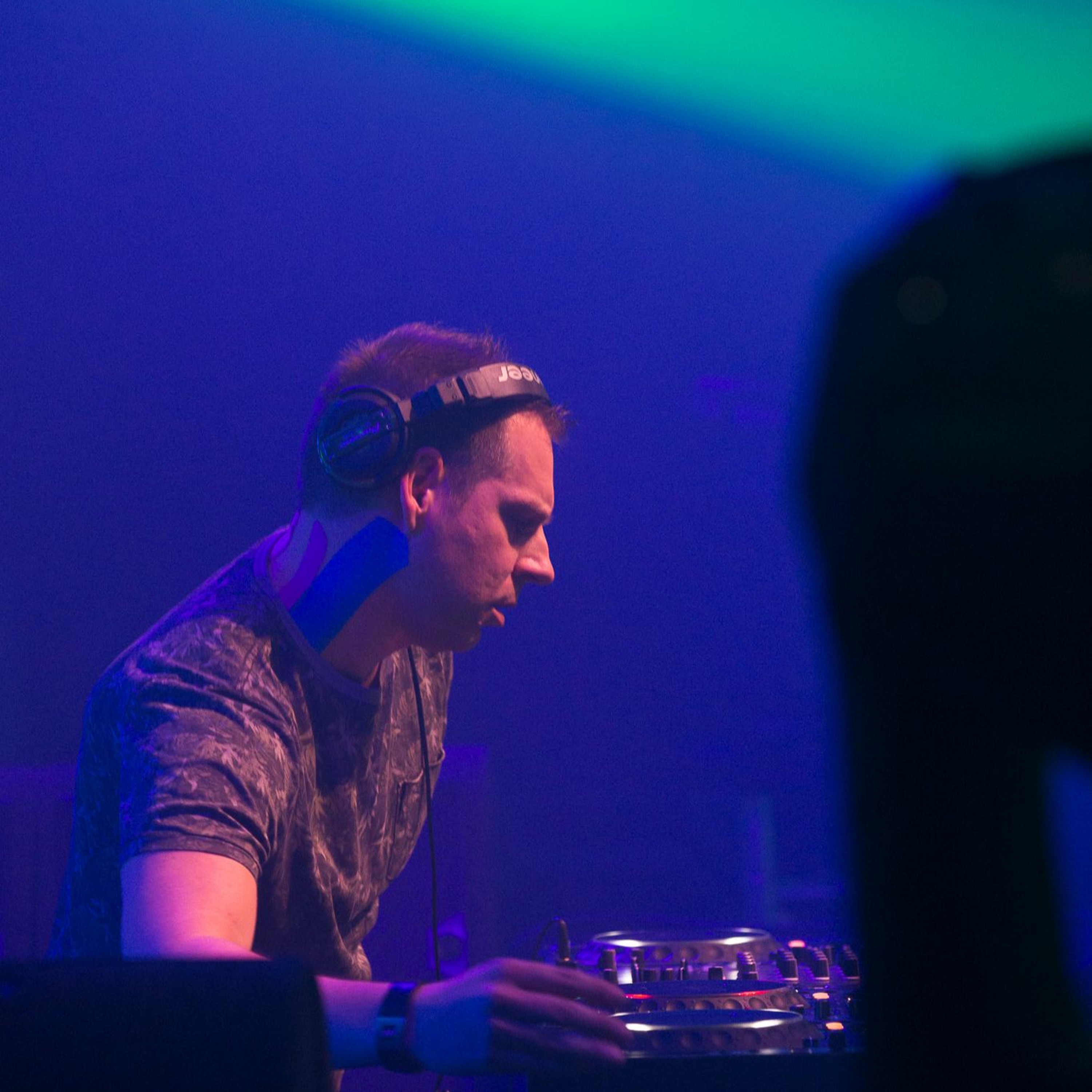 Mani Presents: Call It Early Hardstyle