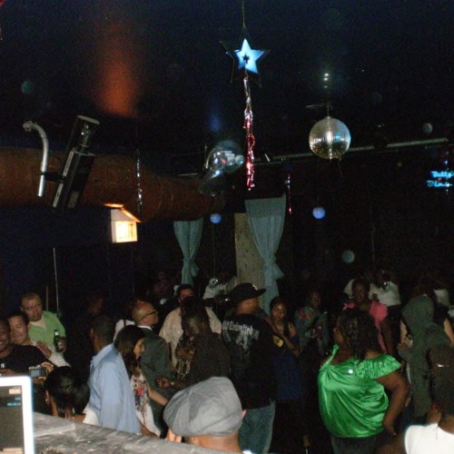 Sean Smith live Live At Bettys July 2009