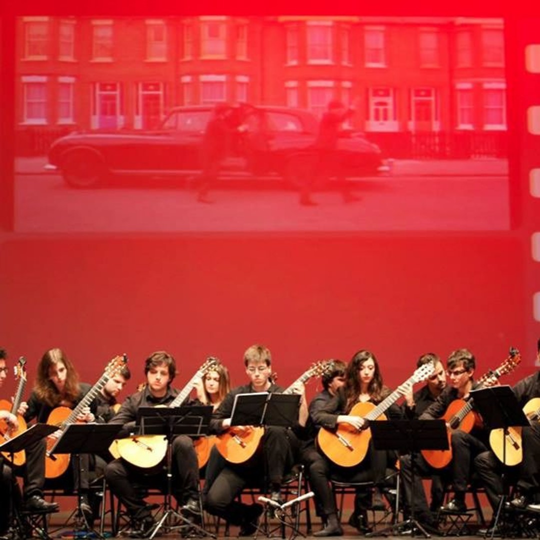 Stream Fuga (Bach) by Ensemble Guitarras Vivar | Listen online for free ...
