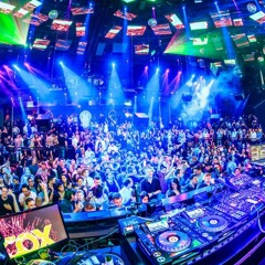 I CAN MAKE THE CLUB CRACK