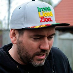 Wujek - Funkuj Punku  (demo 2012 - riddim Caledonia Soundsystem - Londyn 2012)