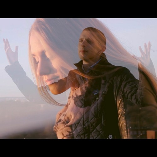 Kenneth Rüütli Ft. Maia Vahtramäe - Maailm On Me (Official Video)