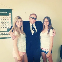 Everybody Want To Smoke(Prod. LionRiddims)