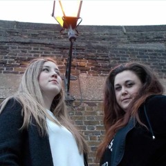 04 Streetlamp Serenade