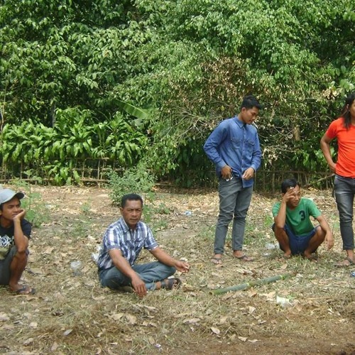 Stream DEGUNG Angin Priangan MP3 by Kang Tole Listen online for Stream DEGUNG Angin Priangan MP3 by Kang Tole Listen online for