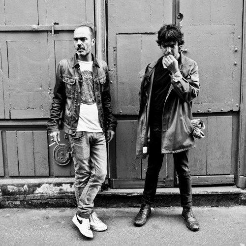 Vox Low: The 'Shine A Light On' Mix