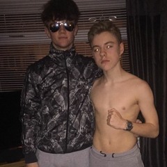 <33
