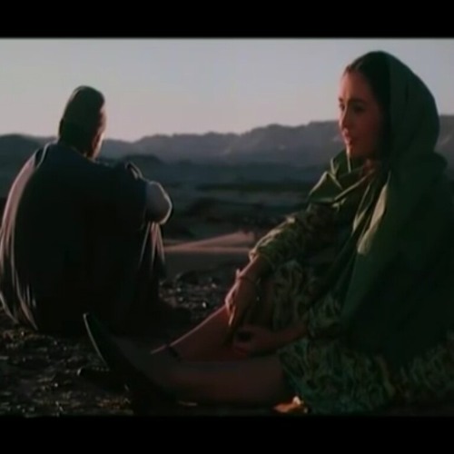 كل عرايس النجع زينتهم كانت على شفا - فيلم عرق البلح