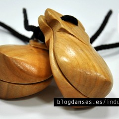 Toque de Jota con castañuelas de OLIVO para BLOGDANSES.ES