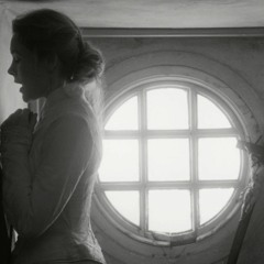 Egosystem: "Circle Of Beauty // Institute".  χάρη στην Καρπούζη