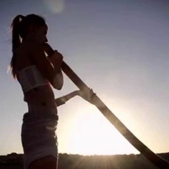 ..:: Roxanne & his Didgeridoo @ Coral Bay ::..