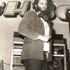 Berimbaus dos MDs da Cash Box, anos 1990