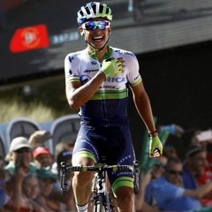 Esteban Chaves va por el Giro d'Italia. Episodio 15