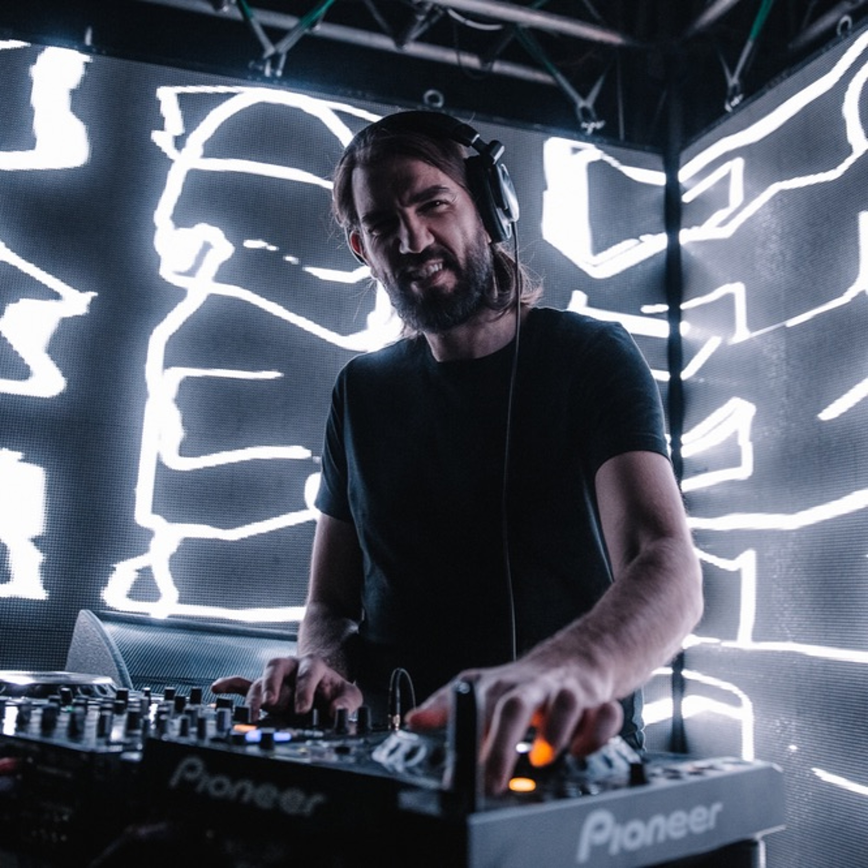 DJ Tarkan - Original Productions / Remixes