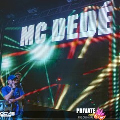 MC DEDÉ - O DJ DO BAILE JOGA DENTRO E SAI VOADO [VANDIIN DJ]