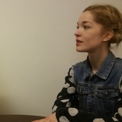 Haastattelussa näyttelijä Anna Böhm