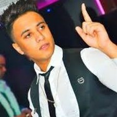 احمد حسين هم يبكى و هم يضحك توزيع جديد