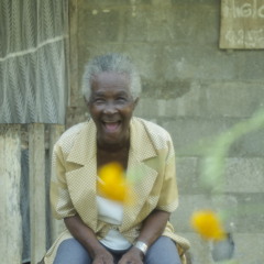 Darién, Elsa: La alegría de los tambores