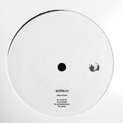 EXCLUSIVE: Simon Maverick - Void [Bief Recordings]