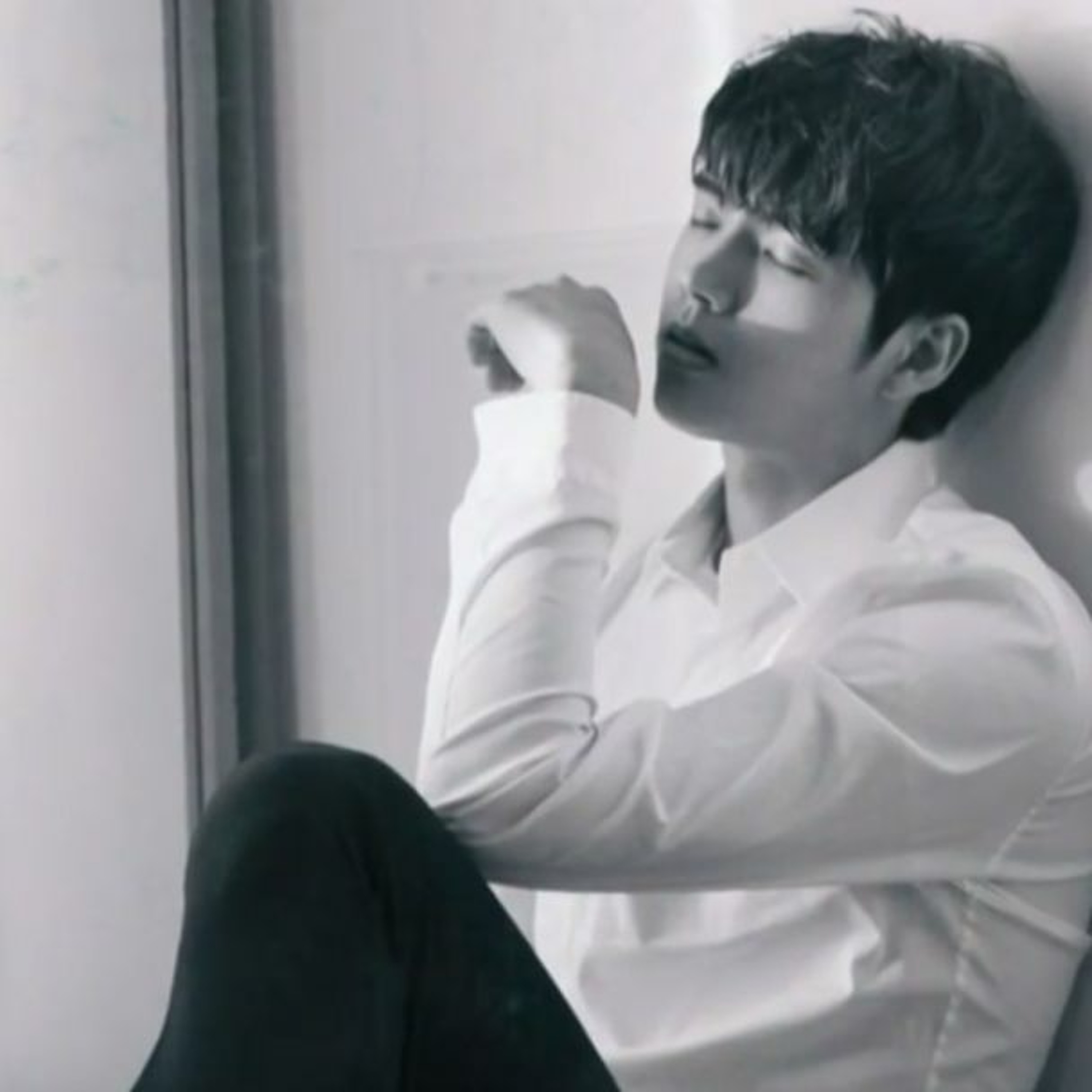 남우현(Nam Woo Hyun) "Write.." Teaser Cover episode artwork