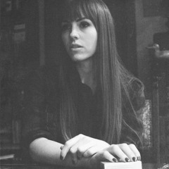 Emma Ruth Rundle -  London Town