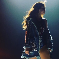 Selena Gomez - Feel Me (New Song Live At The Revival Tour)