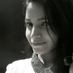 Tu kitni acchi hai tu kitni bholi hai.aac