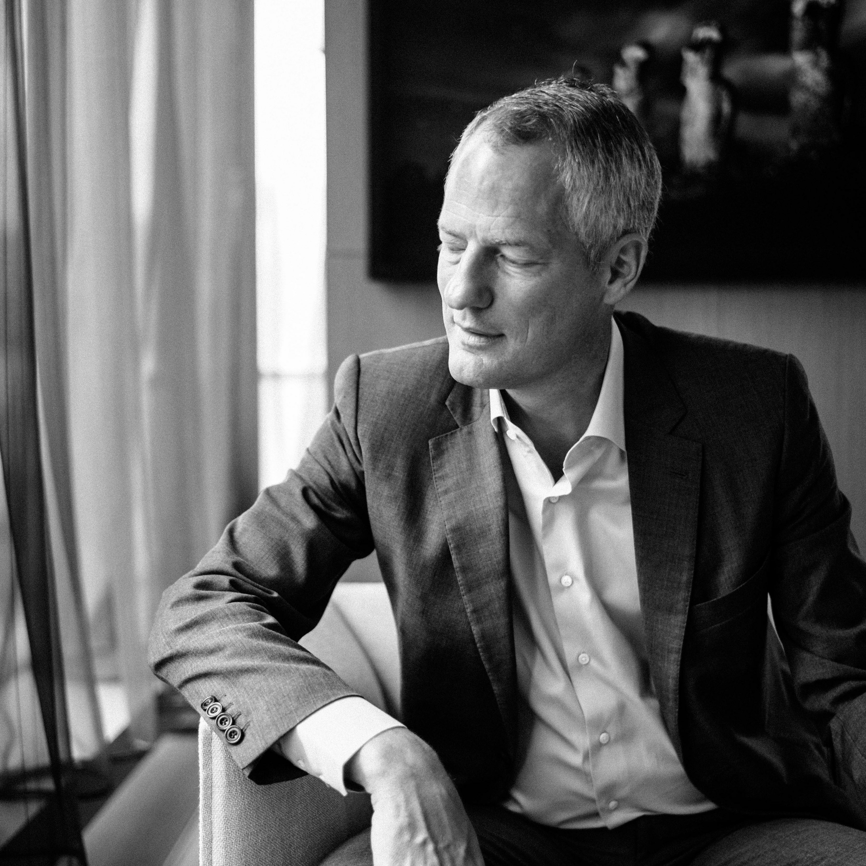Philippe Schaus on global luxury, Chinese consumers and the future of travel retail episode artwork