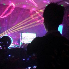 DJ Xiang《林中鳥•個人合成版 台式混音Nonstop》
